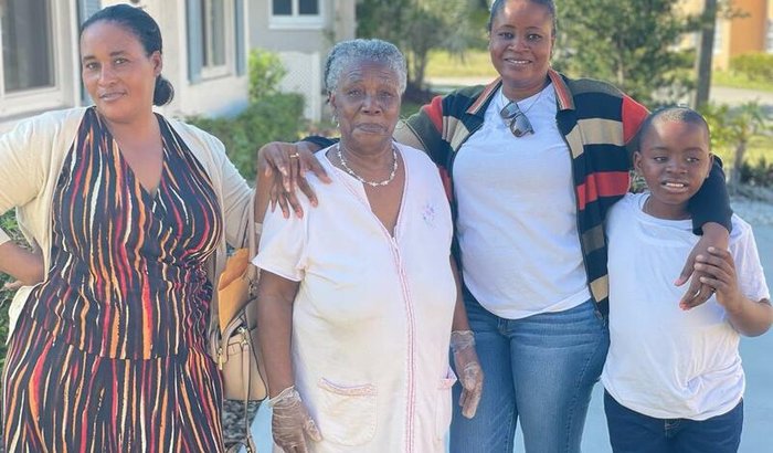 Ajuda para reunir com a familia 