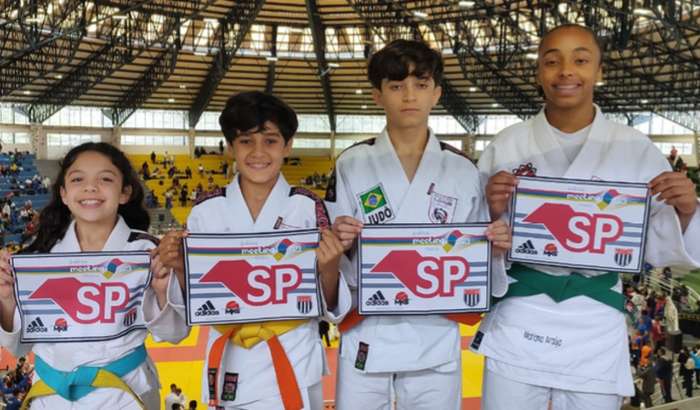 Ajude os atletas da Lótus irem no XX Meeting em Itajaí/SC 