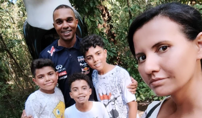 Vakinha surpresa para Casa Da Janaina e do Hater