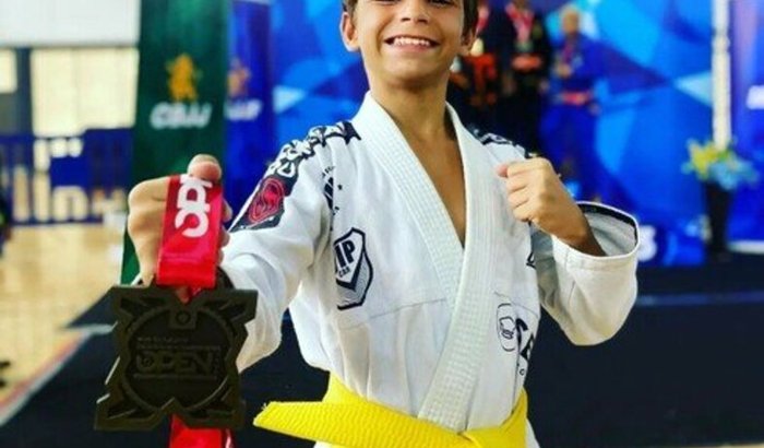 Ajude o sonho de um atleta de Jiu-jitsu a competir na Irlanda