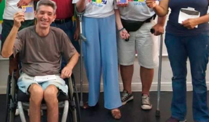 Cadeira de rodas motorizada