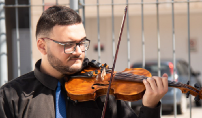 Me ajude a comprar um violino