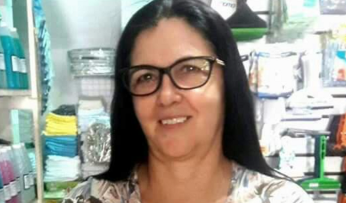 Venha ajudar a Dona Neide