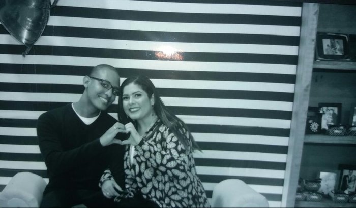 Ajudar o casal Paula e Diego a se casar