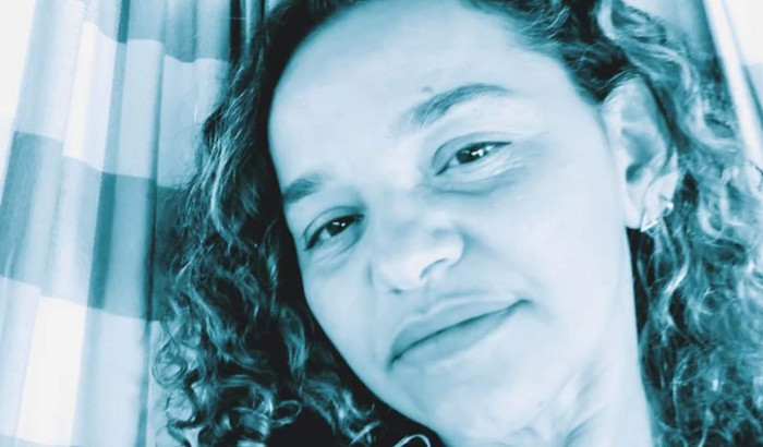 Ajude a Nina voltar ao Brasil 