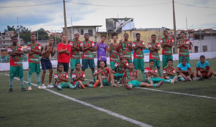 Ajude Associação Esportiva Paraíso Esporte Clube!