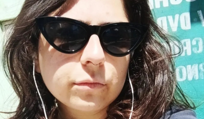 Ajude a comprar um novo celular para Um Abacaxi Verde