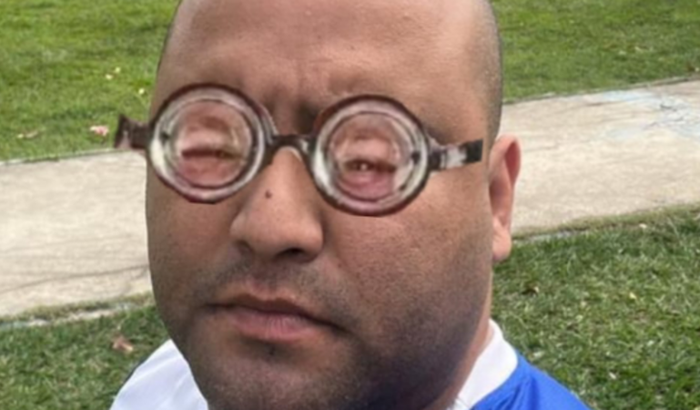 Ajudar o Leco a pagar as apostas feitas no Botafogo.