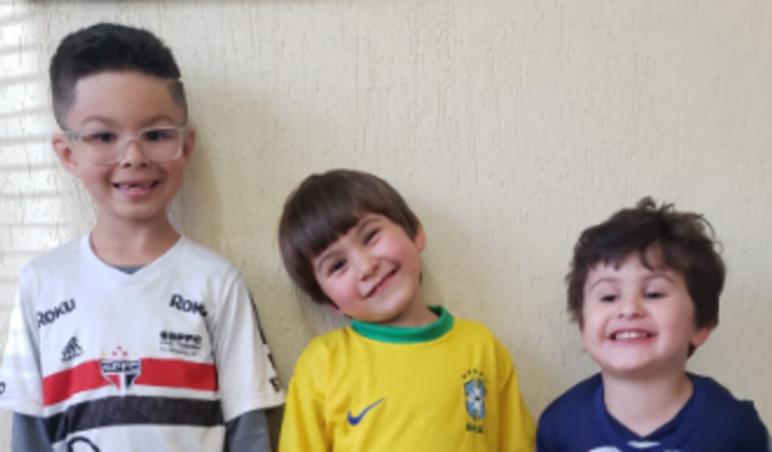 PAI COM 3 FILHOS