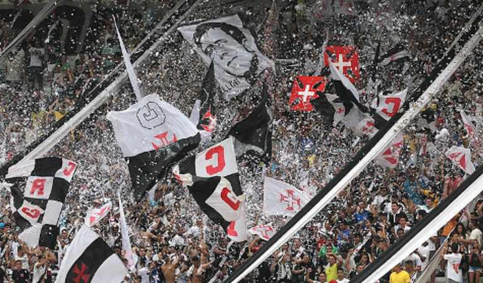 Aniversário Breno: Camisa do Vasco