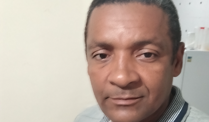 Comprar os meu equipamento pra  montar meu podkast 