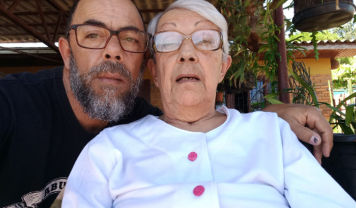 Ajuda para o tratamento ( Câncer) e Despesas da Vovó Lena