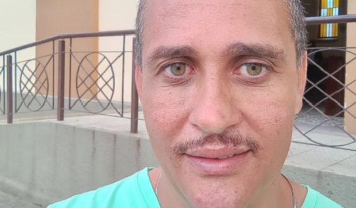 Comprar uma casa.