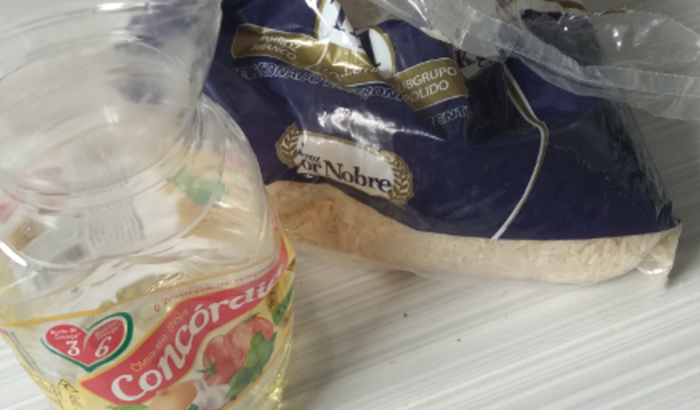 Doação de cesta para o Natal 