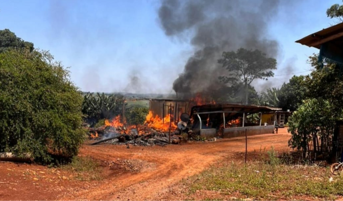 Ajudar Um Amigo (incêndio residencial)