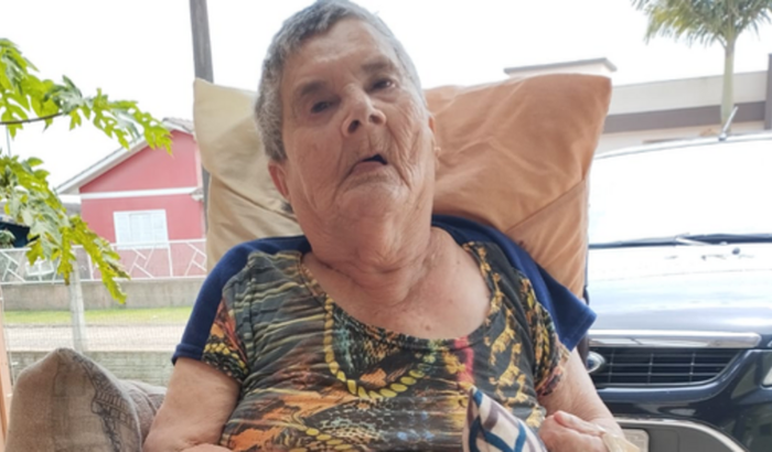 Ajuda de custos para conseguirmos vaga no lar do idoso