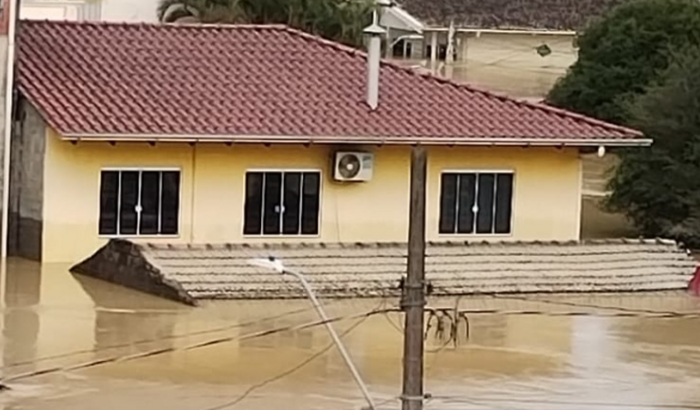 Recuperação pós enchente 