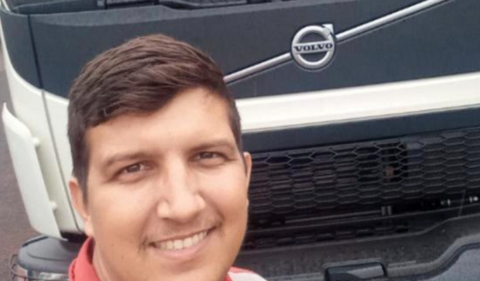 AJUDA A NOSSO AMIGO MATHEUS