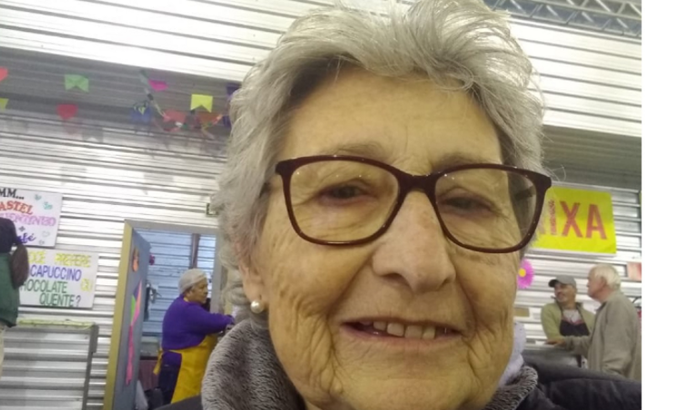 Ajuda para tratamento de câncer - Dirce