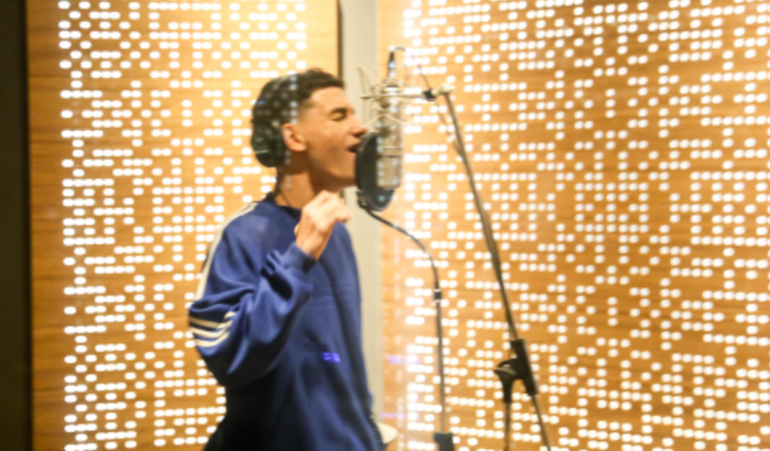 MEU PRIMEIRO EP - AVESSO - 2024