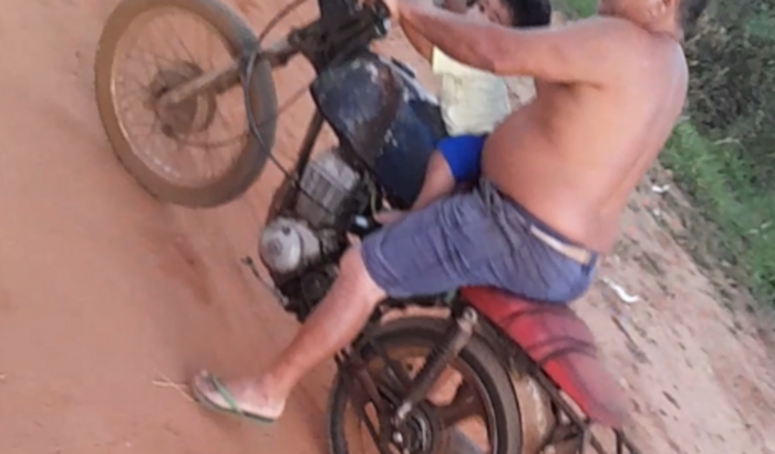 Minha  moto  rodando 