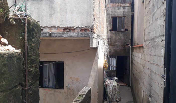 Reforma e telhado da casa da minha mae 
