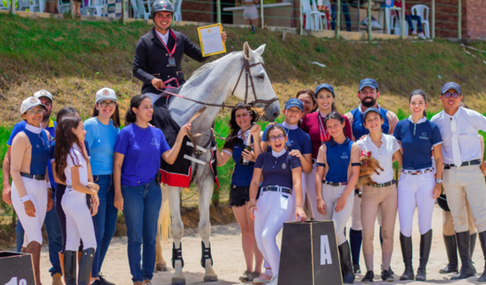Auxílio para os atletas convocados da Equipe Paraibana de Hipismo participar da Copa do Brasil em SP