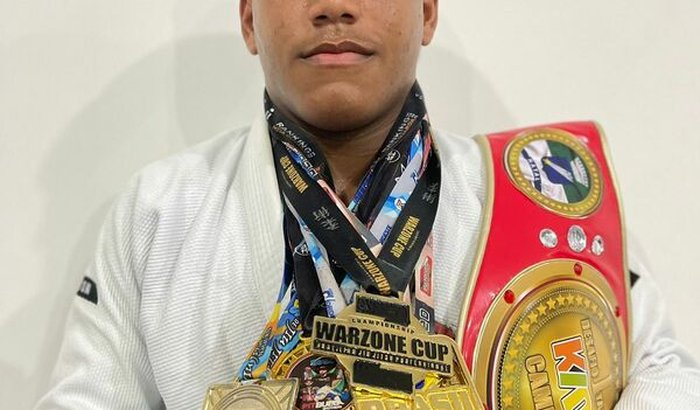 AJUDE UM ATLETA A LUTAR O EUROPEU DE JIU-JITSU.