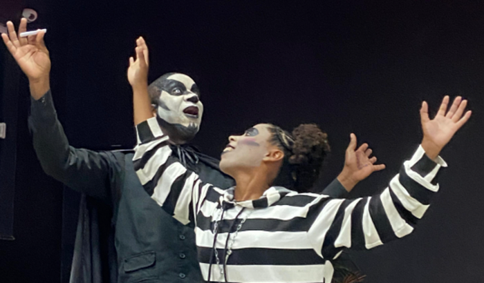 Capacitação em teatro e dança