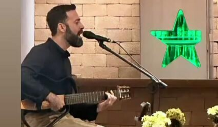 Compra de Violao para trabalho