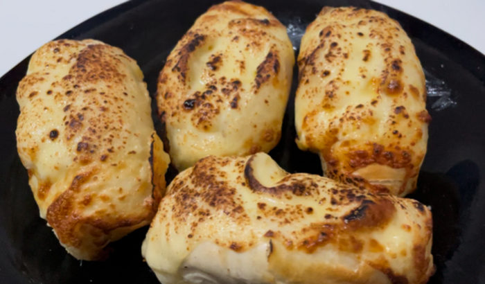 Ajude-nos comprar foodtruck p/ vender nosso pão de alho recheado