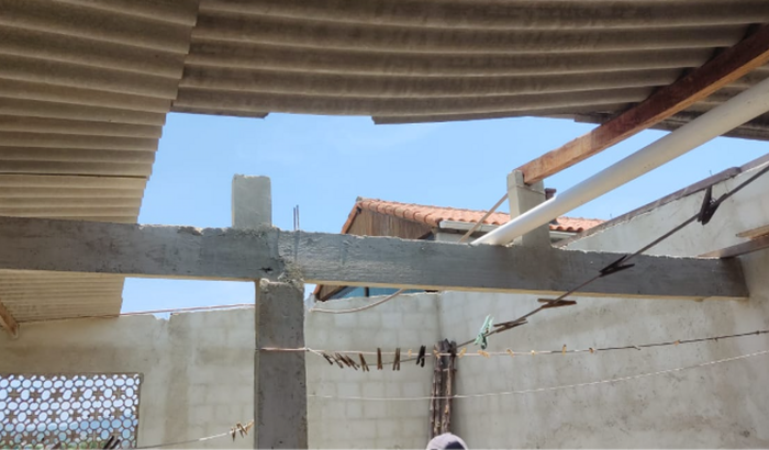 Preciso de ajuda, perdi meu telhado na ventania