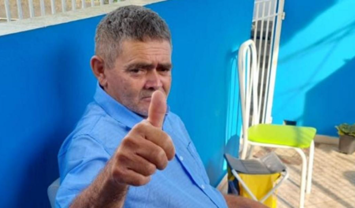 Cirurgia De Retina Emergencial para o Nilton