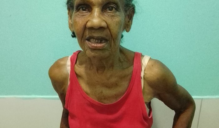 Todos por uma só causa, ajuda dona lele 