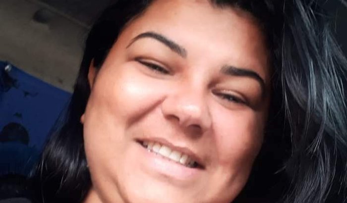 Ajuda a Ana Paula