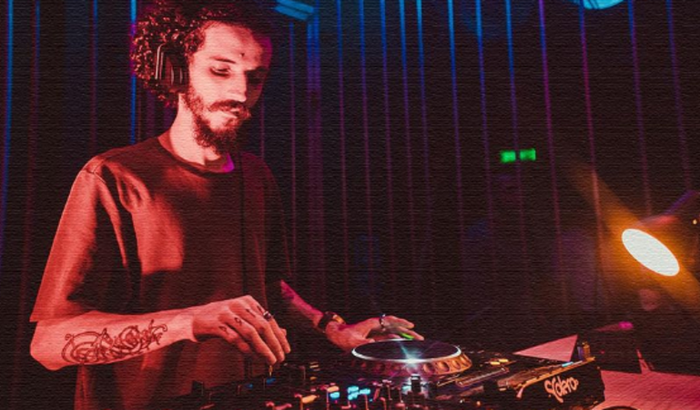 Ajudar na recuperação dos equipamentos roubados do Swan