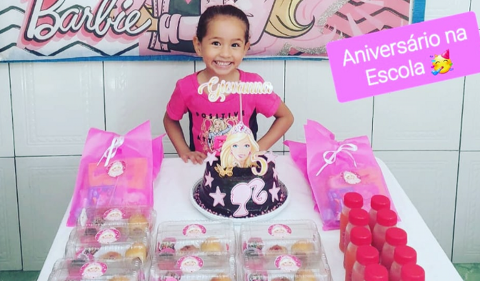 ANIVERSÁRIO SOLIDÁRIO NA ESCOLA 