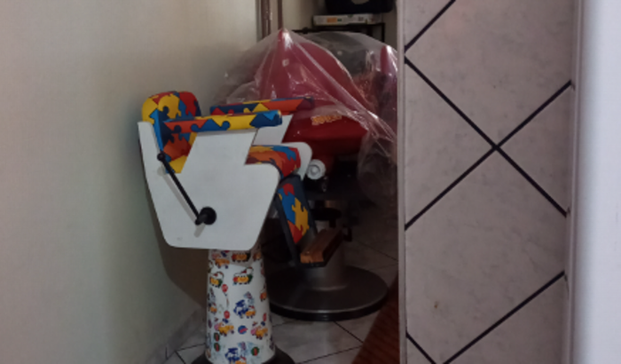 Todos juntos por, Jurrasic Baby Barber