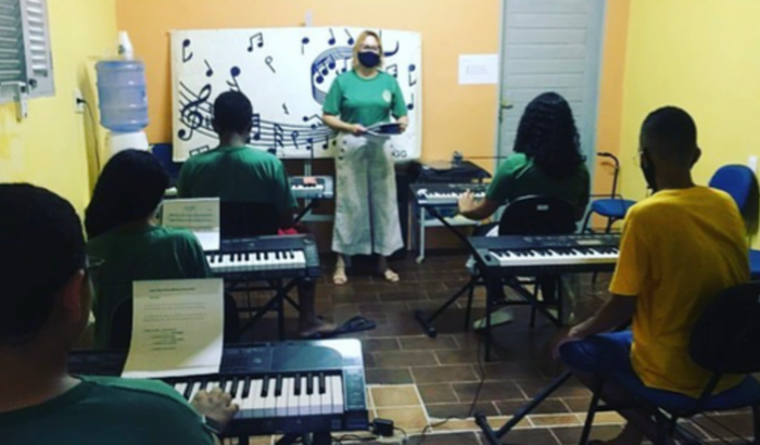 Vaquinha Solidária (Sorteio Teclado)