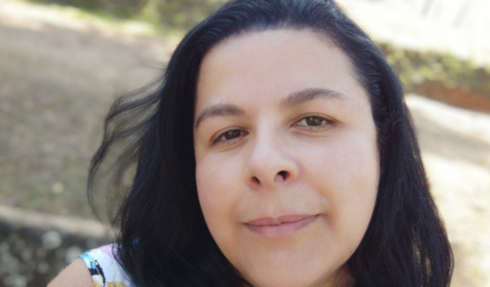 Mãos dadas e corações conectados em prol da Dê (trat.oncológico)