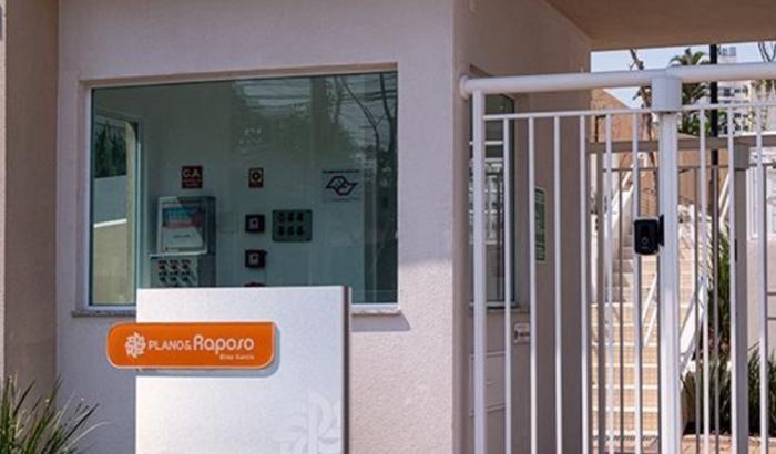 Caixinha de Natal Colaboradores Plano&Raposo 2023