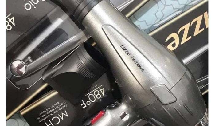 Ajuda Urgente para Sabrina continuar trabalhando.