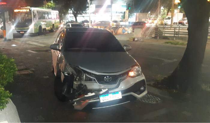 me ajudem a arrumar meu carro de trabalho