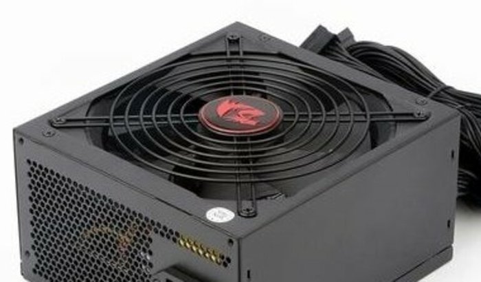 Me Ajude a Compra Uma Fonte Para o PC Da SenhoraLD