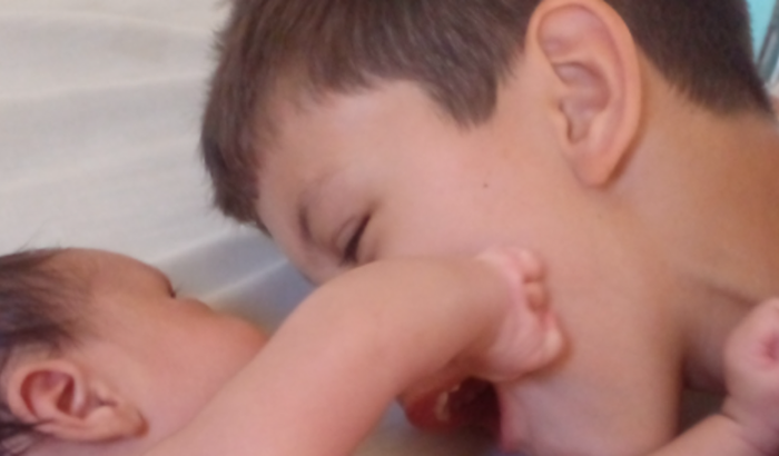 Ajuda para comer, comprar fralda pro meu filho de 27 dias...