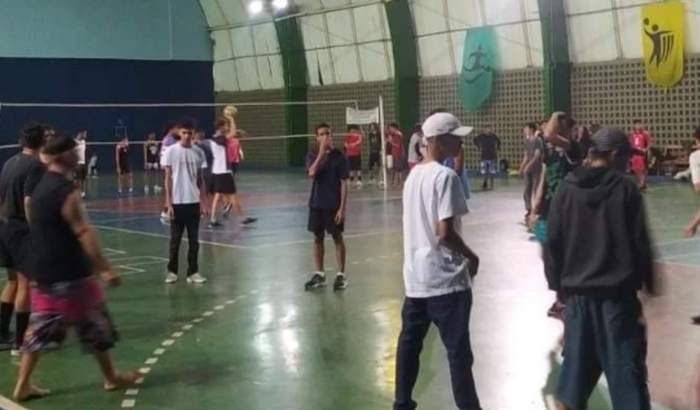 Vaquinha para projeto esportivo sem fins lucrativo vôlei em acao