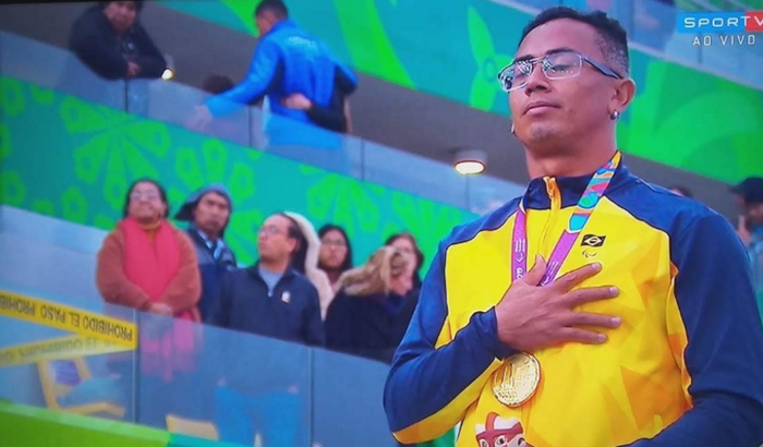 Fundos para a cirurgia de joelho do atleta Agnaldo Silva 