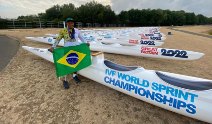 Aquisição de uma prótese mecânica Trasnfemural / Acquisition of a Transfemoral Mechanical Prosthesis