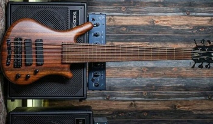 Me ajude a realizar meu sonho de comprar meu baixo.