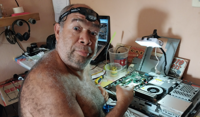 Comprar ferramentas pra consertar celular 